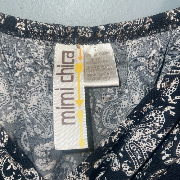 Romper - Picture 3 of 3